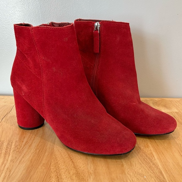 Red Suede Heeled Boot Urban Outfitters 9 - Picture 1 of 6